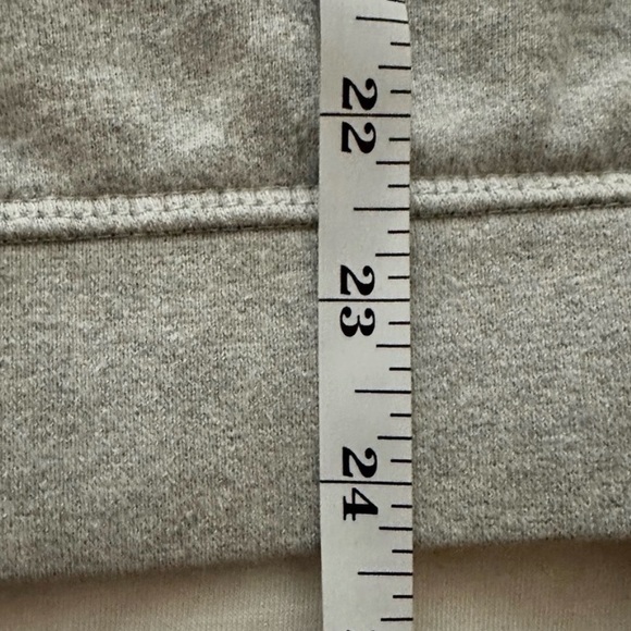 GANNI 💔🪡ULTRA RARE XS / S EUC sweatshirt ‘LOVE’ w/ bloodwork dripping SO CHIC! - Picture 3 of 7